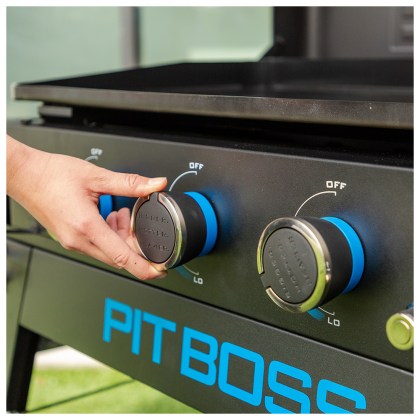Pit Boss Portable Gas Ultimate Plancha:  4 Burner with Cart 30mb, with Manifold kit