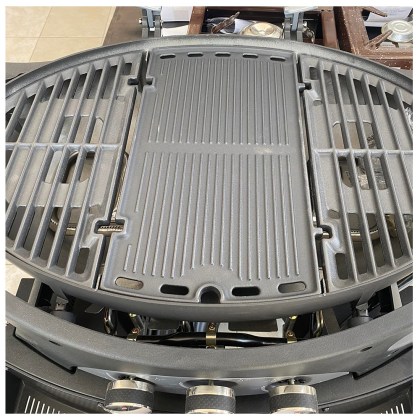 Pit Boss 3 Burner Portable Gas Grill - Center Griddle
